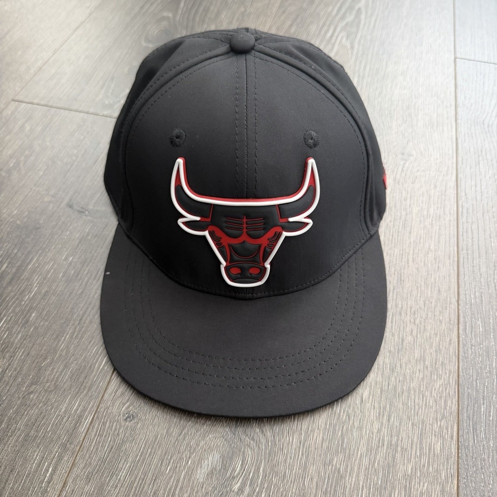 Chicago Bulls NBA Ultra Game Baseball Cap Black Mens OSFM Snapback Black Red